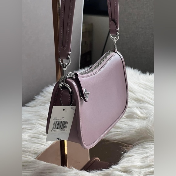 💰SOLD - C2643 - Coach Swinger 20 - Picture 2 of 12